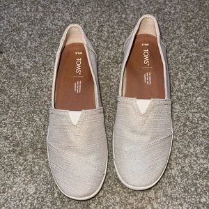 NWOT Womens Toms
